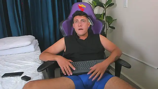 Snapshot of playboy_Felipe chatting on May 29, 2026, 8:26 pm playboy Felipe online show from May 29, 2026, 8:26 pm