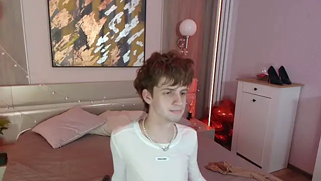 Snapshot of Bimbo_boy_ chatting on May 29, 2026, 1:50 pm Bimbo boy online show from May 29, 2026, 1:50 pm