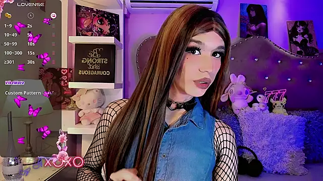Snapshot of Megaan_Dolll chatting on May 19, 2026, 1:56 am Megaan Dolll online show from May 19, 2026, 1:56 am