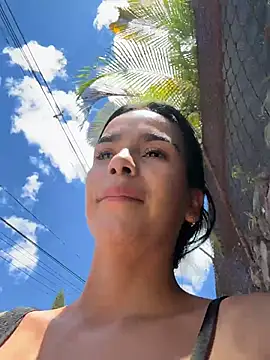 Snapshot of Melissa_Rendon chatting on July 14, 2026, 4:46 pm Melissa Rendon online show from July 14, 2026, 4:46 pm