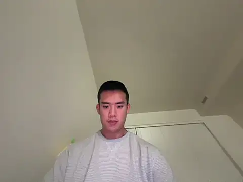 dlasian1998 online show from May 9, 2026, 2:04 am