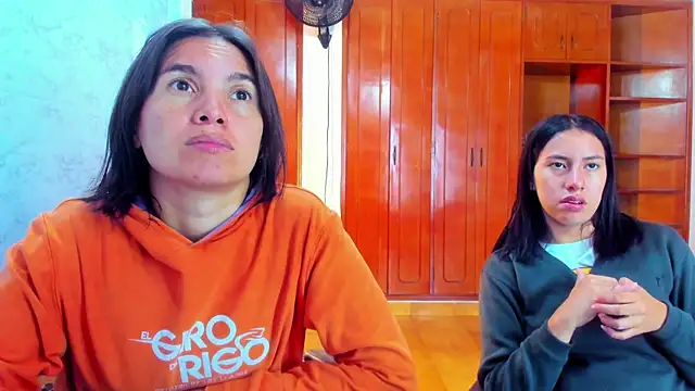 Soffy and Emily online show from May 25, 2026, 12:37 pm