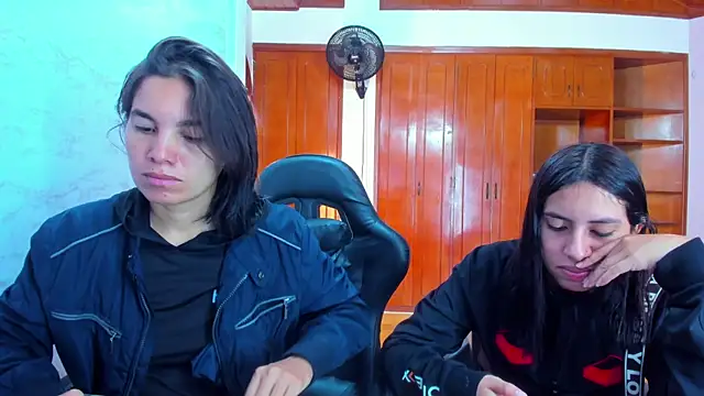 Soffy and Emily online show from July 16, 2026, 12:13 pm