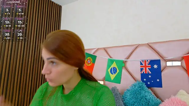 Snapshot of Juliia_cruz_ chatting on July 10, 2026, 11:32 am Juliia cruz online show from July 10, 2026, 11:32 am