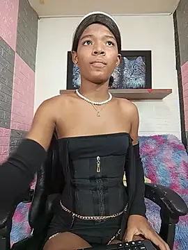 Liss Love1 online show from July 22, 2026, 3:30 am