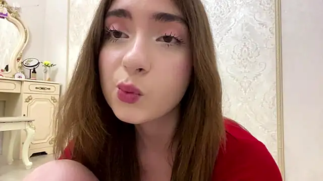 Snapshot of Rosie_Sweety chatting on June 1, 2026, 7:24 pm Rosie Sweety online show from June 1, 2026, 7:24 pm