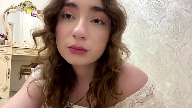 Snapshot of Rosie_Sweety chatting on July 9, 2026, 5:12 pm Rosie Sweety online show from July 9, 2026, 5:12 pm