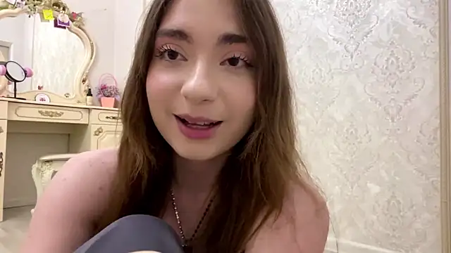 Snapshot of Rosie_Sweety chatting on July 7, 2026, 5:27 pm Rosie Sweety online show from July 7, 2026, 5:27 pm