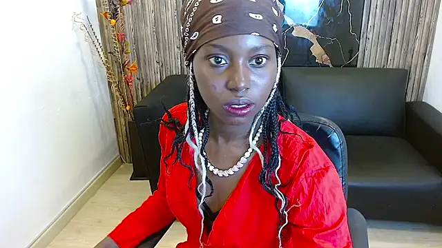 luna bella160920 online show from May 13, 2026, 7:32 pm