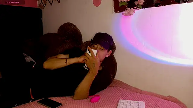 Snapshot of duke_fucks chatting on May 31, 2026, 3:34 am duke fucks online show from May 31, 2026, 3:34 am