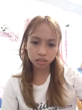 Snapshot of sweetpinayxxx chatting on May 29, 2026, 1:55 am sweetpinayxxx online show from May 29, 2026, 1:55 am