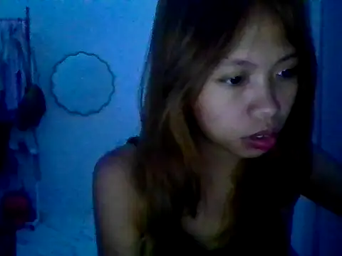 Snapshot of sweetpinayxxx chatting on July 9, 2026, 7:02 pm sweetpinayxxx online show from July 9, 2026, 7:02 pm