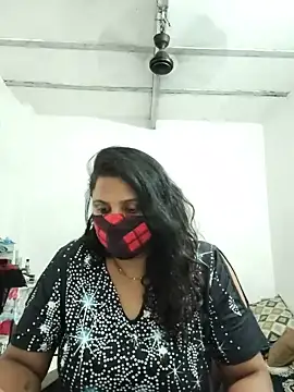Snapshot of Your-Cherry chatting on June 25, 2026, 5:56 am Your-Cherry online show from June 25, 2026, 5:56 am