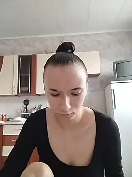 -VictoriaJohnson- online show from July 18, 2026, 3:48 am