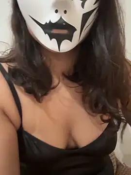Snapshot of cherrybr01 chatting on May 10, 2026, 5:26 pm cherrybr01 online show from May 10, 2026, 5:26 pm