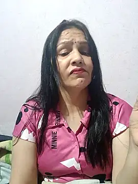 Snapshot of simmy14321 chatting on June 19, 2026, 4:35 pm simmy14321 online show from June 19, 2026, 4:35 pm