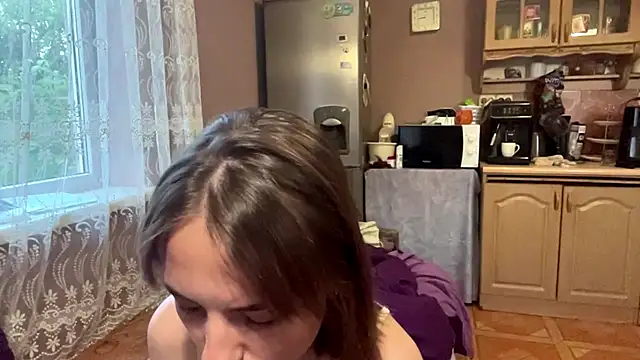 Snapshot of DaphneAmor chatting on May 22, 2026, 5:44 pm DaphneAmor online show from May 22, 2026, 5:44 pm