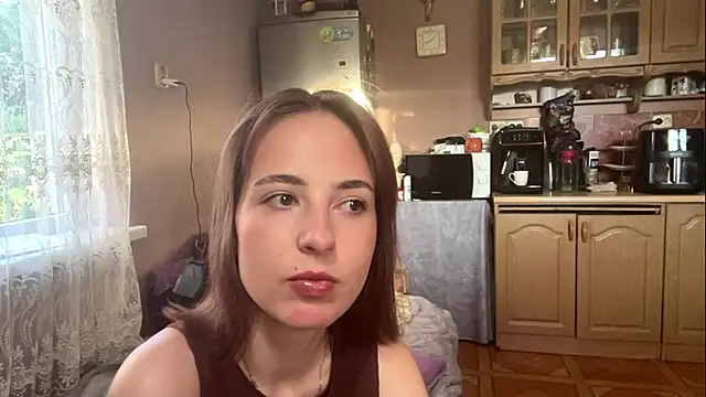 Snapshot of DaphneAmor chatting on May 19, 2026, 5:09 pm DaphneAmor online show from May 19, 2026, 5:09 pm