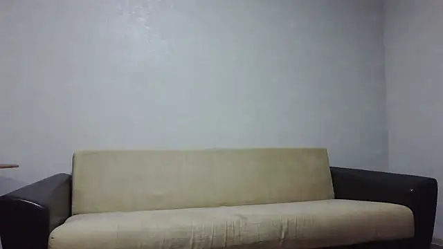 Snapshot of aylinblushing chatting on July 8, 2026, 8:09 pm aylinblushing online show from July 8, 2026, 8:09 pm