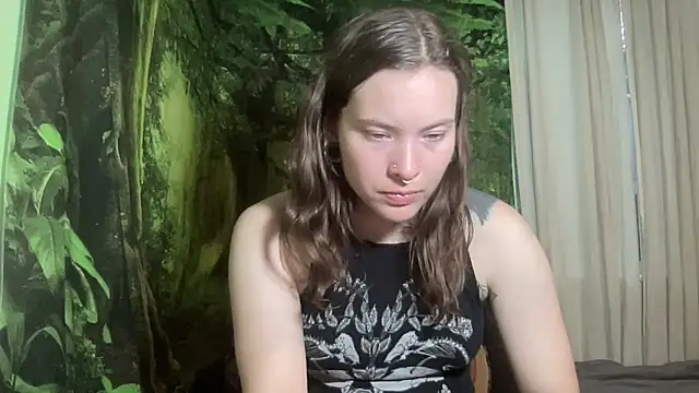 mo0ngoddess online show from October 11, 2025, 1:39 am