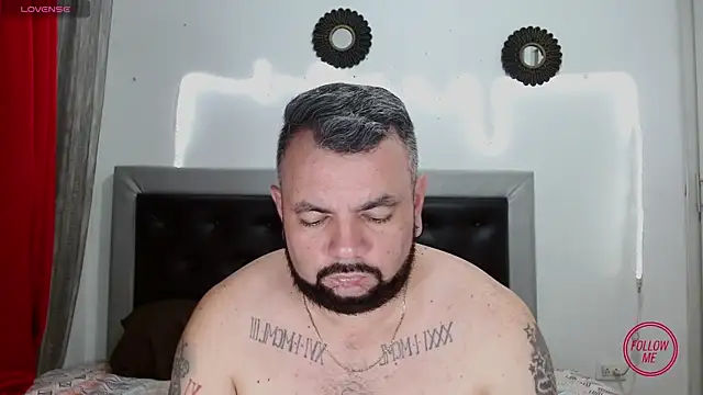 Snapshot of perverseveteranmanxxx chatting on November 2, 2025, 3:00 am perverseveteranmanxxx online show from November 2, 2025, 3:00 am