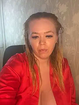 Heyitskaylaxo online show from May 19, 2026, 1:40 pm