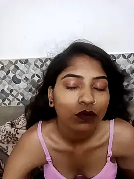 Snapshot of Rani-8788 chatting on May 25, 2026, 5:44 pm Rani-8788 online show from May 25, 2026, 5:44 pm