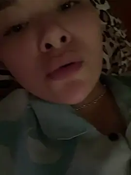 Snapshot of nangbaby chatting on June 17, 2026, 5:40 am nangbaby online show from June 17, 2026, 5:40 am