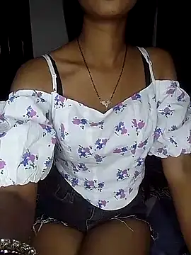 sexy manvi25 online show from July 9, 2026, 10:15 am