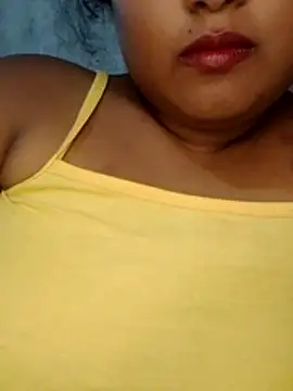 Snapshot of Rishwana77 chatting on June 29, 2026, 4:52 am Rishwana77 online show from June 29, 2026, 4:52 am