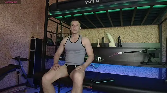 MikeMikler online show from May 25, 2026, 5:18 am