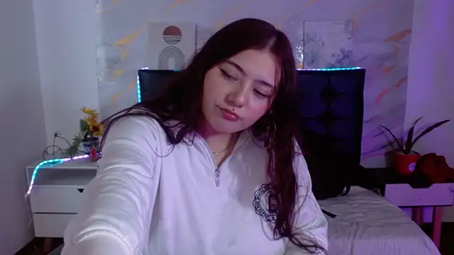 Snapshot of Lizeth_bigboob chatting on May 14, 2026, 12:24 pm Lizeth bigboob online show from May 14, 2026, 12:24 pm