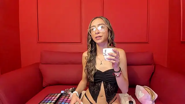 Snapshot of HannaCarttier_ chatting on May 28, 2026, 12:22 pm HannaCarttier online show from May 28, 2026, 12:22 pm