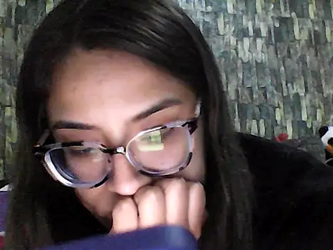 BabyCinnamon1 online show from June 23, 2026, 1:36 am