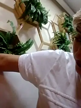 Snapshot of DannyRoudX chatting on July 12, 2026, 11:49 pm DannyRoudX online show from July 12, 2026, 11:49 pm