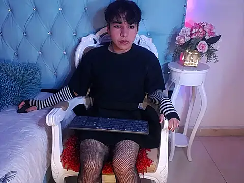 Tiff Styless online show from May 21, 2026, 7:11 pm