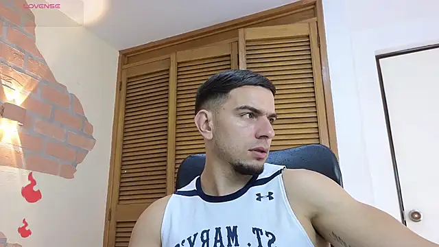 Snapshot of Josh_miller01 chatting on May 16, 2026, 12:59 pm Josh miller01 online show from May 16, 2026, 12:59 pm