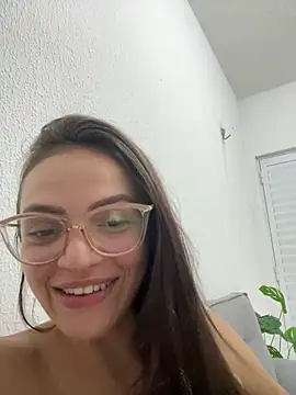 Sarah  hot online show from May 15, 2026, 11:14 pm
