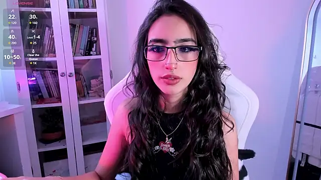 Snapshot of AgathaBlair chatting on May 26, 2026, 12:14 pm AgathaBlair online show from May 26, 2026, 12:14 pm