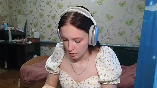 Snapshot of FlamingNinja chatting on May 23, 2026, 8:13 am FlamingNinja online show from May 23, 2026, 8:13 am