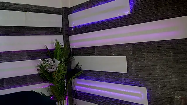 Snapshot of SassyIvana chatting on May 17, 2026, 12:05 pm SassyIvana online show from May 17, 2026, 12:05 pm