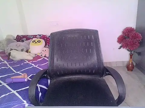 Snapshot of EVA_Jacks chatting on May 13, 2026, 8:21 am EVA Jacks online show from May 13, 2026, 8:21 am