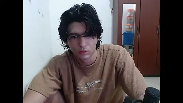 Snapshot of Archangel__ chatting on May 16, 2026, 4:11 am Archangel online show from May 16, 2026, 4:11 am