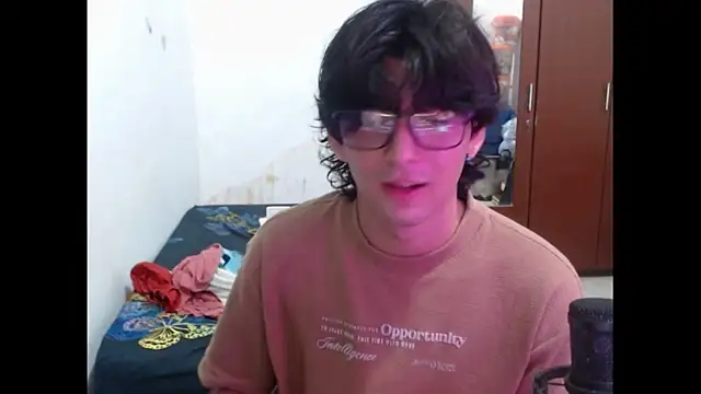 Snapshot of Archangel__ chatting on May 20, 2026, 4:42 am Archangel online show from May 20, 2026, 4:42 am