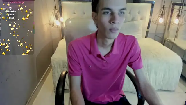 Snapshot of felix_haze chatting on July 12, 2026, 6:09 pm felix haze online show from July 12, 2026, 6:09 pm