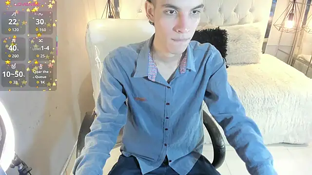 Snapshot of felix_haze chatting on July 11, 2026, 6:19 pm felix haze online show from July 11, 2026, 6:19 pm