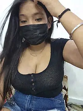 Chinky 0 online show from May 13, 2026, 6:37 pm