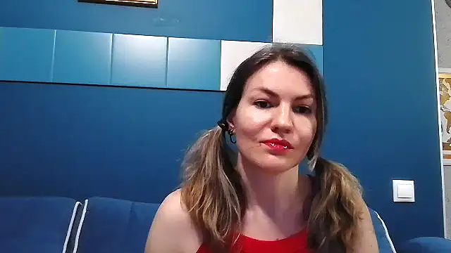 Snapshot of Margarett chatting on May 17, 2026, 4:40 pm Margarett online show from May 17, 2026, 4:40 pm