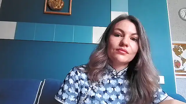 Snapshot of Margarett chatting on May 24, 2026, 8:36 am Margarett online show from May 24, 2026, 8:36 am