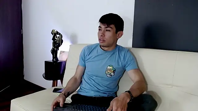 Snapshot of juancho_wild chatting on May 25, 2026, 11:31 am juancho wild online show from May 25, 2026, 11:31 am